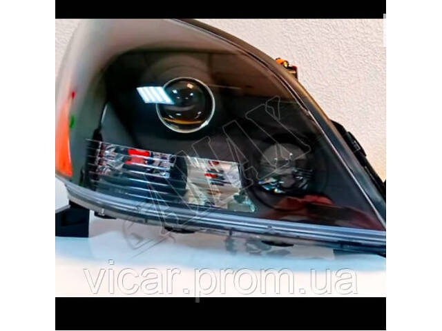 Передние фары LED ( черные ) на Lexus GX470 (2002 - 2008) - Фото 3