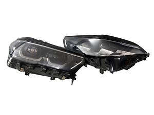 Передние фары Led (EU) комплектные на BMW X5 G05 2018-2022 года.