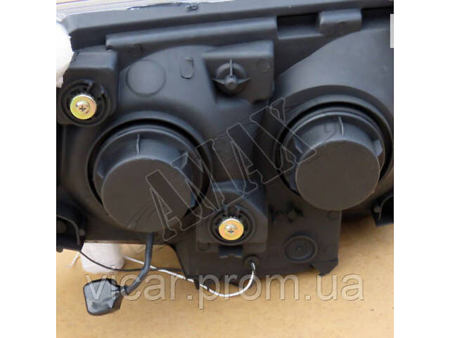 Передние фары линзованные (LED - диодные) Toyota Land Cruiser 100 (1998-2007) - Фото 10