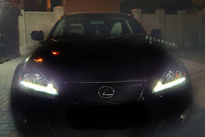 Передние тюнинг фары (Линза + Диодная полоска) Lexus IS 250 (XE20) 2006-2012