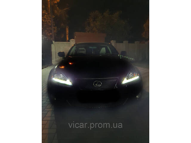 Передние тюнинг фары (Линза + Диодная полоска) Lexus IS 250 (XE20) 2006-2012 - Фото 1