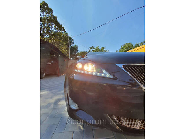 Передние тюнинг фары (Линза + Диодная полоска) Lexus IS 250 (XE20) 2006-2012 - Фото 4