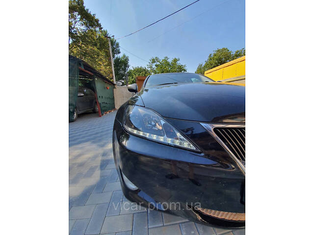Передние тюнинг фары (Линза + Диодная полоска) Lexus IS 250 (XE20) 2006-2012 - Фото 8