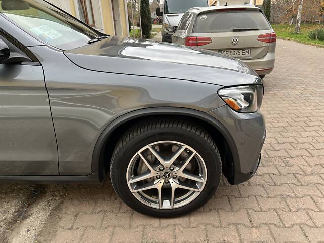 Передний бампер (стиль GLC63 AMG) на Mercedes-Benz GLC-Class X253 2015-2019 года. - Фото 8