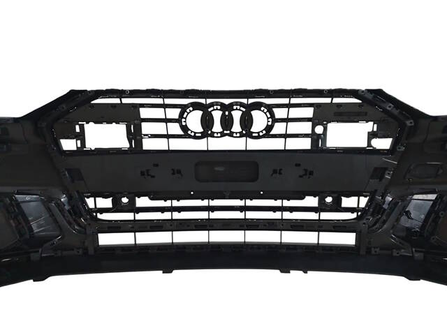 Передний бампер ( в стиле S6 ) на AUDI A6 C8 2018-2023 года - Фото 4