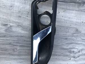 Передняя правая ручка открывания двери Skoda Octavia A5 1.6 бензин лифтбек 2005 г, б. 1Z0 839 248в.