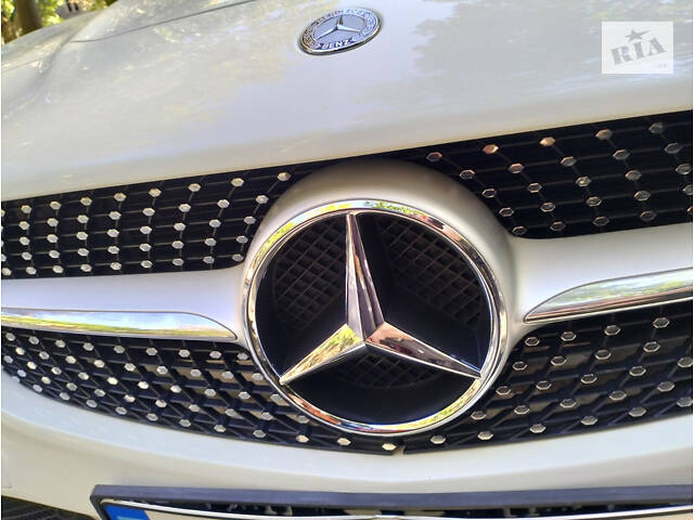 Передняя эмблема (18,4 см) для Mercedes GLA X156 2014-2019 гг