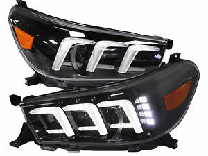 Передние фары Lexus Design V2 2015-2019 (комплект 2 шт) для Toyota Hilux 2015- гг