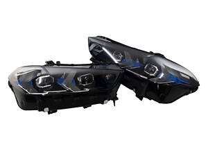 Передние фары (стиль Laser LCI 2022+) на BMW X5 G05 2018-2022 года.