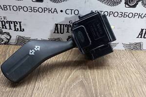 Перемикач поворотів підрульовий FORD FOCUS II 04-07R 17D940C