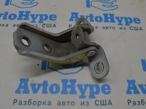 Петля двери нижняя перед прав HYUNDAI ELANTRA AD 17- 79310-2V000