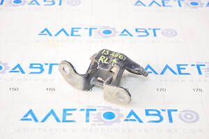 Петля дверь верхняя задняя левая Lexus IS250 IS300 IS350 06-13