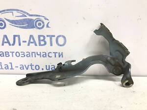Петля капота ліва Chevrolet Cruze J300 1.8 F18D4 2009 (б/в)