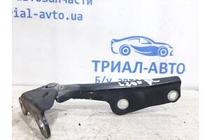 Петля капота права Mitsubishi L200 KB 2.5 DIESEL 2006 (б/у)