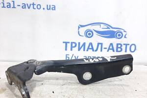 Петля капота права Mitsubishi L200 KB 2.5 DIESEL 2006 (б/у)