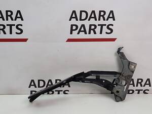 Петля капота правая для Audi Q5 2018-2020 (80A) (80A823302C)