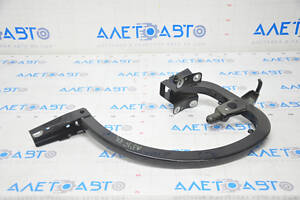 Петля крышки багажника правая Audi A3 8V 15-20 4d, 5d