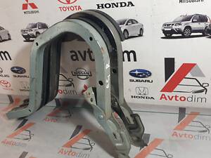 Петля крышки багажника правая 68610S1AE00ZZ Honda Accord 6 Седан