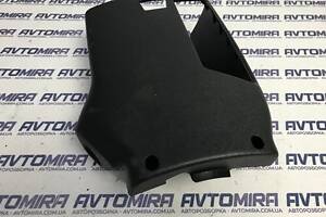 Накладка рулевой колонки нижняя Peugeot 308 2013-2021 9677807577