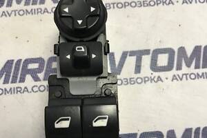 Блок кнопок Peugeot 308 2013-2021 96783350ZD