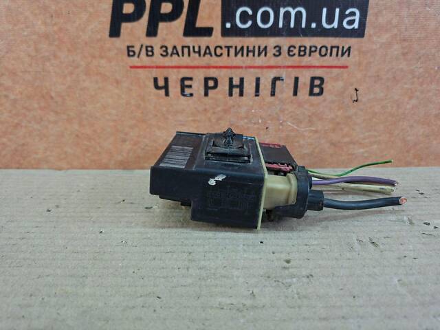 Peugeot Partner II 08-18 Berlingo II Блок управления вентилятором реле регулятор оборотов вентилятора 9652021180 - Фото 4