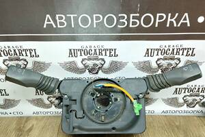 Підрульовий перемикач взборі Opel Astra H 13184055