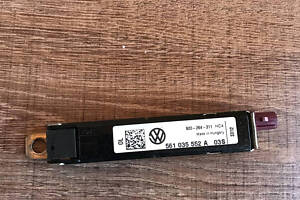 Усилитель антенны VW Passat b7 USA 561035552A