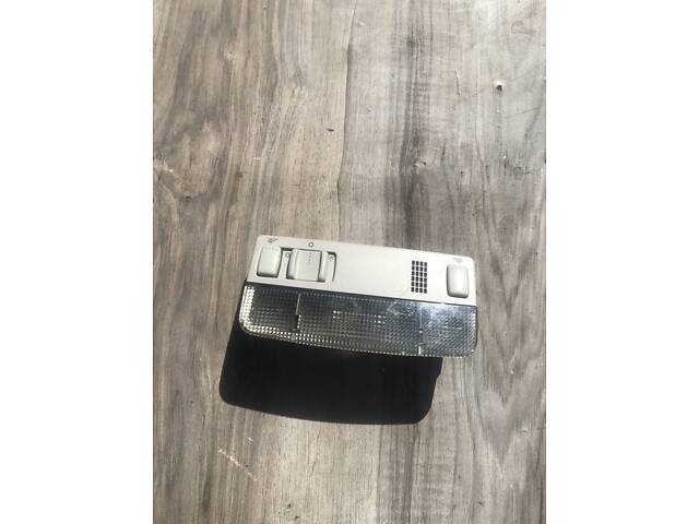 Плафон подсветки салона Skoda Octavia A5 1.6 бензин лифтбек 2005 г., б/у. 3B0 947 105 - Фото 1