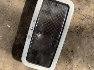 Потолочный центральный плафон Skoda Felicia 1.3 бензин, б/у.