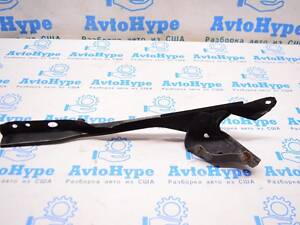 Планка замка капота Toyota Sequoia 2008-2022 (01) деф. 532090c070