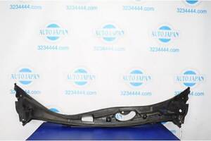 Пластик під лобове скло / Жабо HONDA LEGEND 04-13 74210-SJA-A00