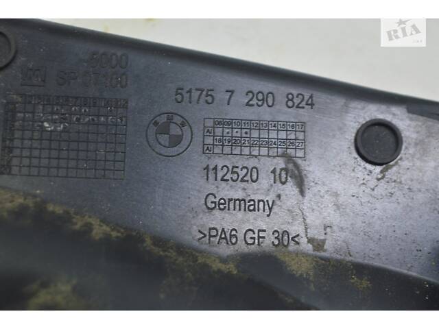 Пластик подкапотный верхний правый BMW X1 F48 16-22 51757290824