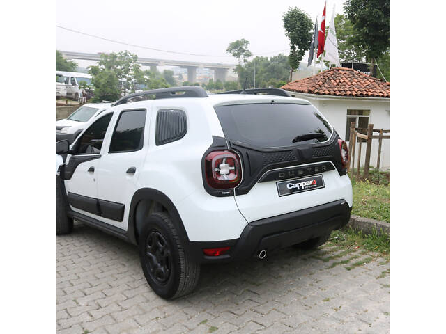 Пластиковая накладка на крышку багажника (3 детали) для Dacia Duster 2018-2024 гг - Фото 3