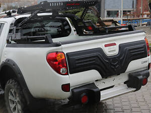 Пластиковая накладка на крышку багажника для Mitsubishi L200 2006-2015 гг