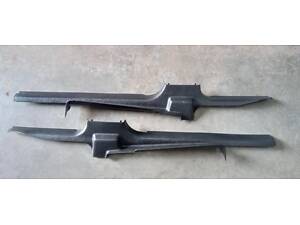 Пластик салона, нижние пороги Volvo 960