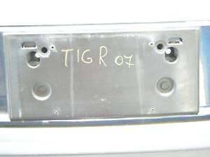 Майданчик заднього номера VW Tiguan 12-17 5N0807847