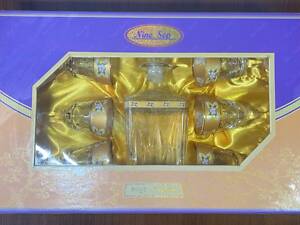 Подарунковий коньячний набір штоф 23 см + 6 рюмок 13,5 см позолота скло