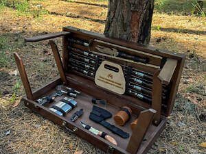 Подарунковий набір Mzavod Отаман кейс-столик темний