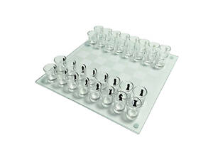 Подарунковий набір шахів зі скляною дошкою 35х35 см і фігурами-рюмками 086L