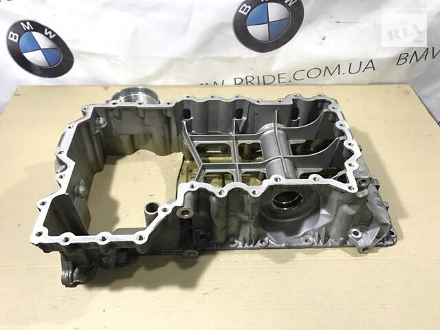 Поддон Bmw 5-Series F10 N63B44 2013 (б / у)