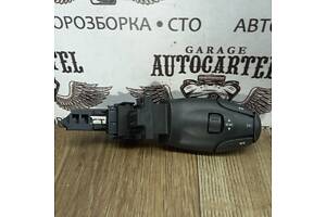 Подрульовий перемикач магнітоли правий Peugeot 407 2004-2010 96538207XT