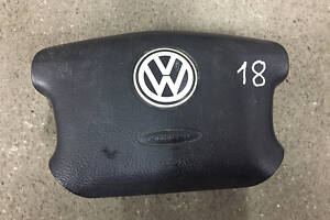 Подушка безопасности Air Bag VW Passat B5/Bora/Golf 4 3B0880201AH