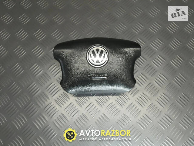 Подушка безопасности airbag левая водителя руля 3B0880201AE, 3B0880201M на Volkswagen VW Passat B5 1996-2001