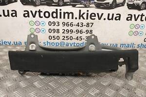 Подушка безпеки колін водій 7390053010C0 Lexus IS 2005-2013