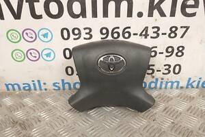 Подушка безопасности водителя 4513005112B0 Toyota Avensis T25 03-09