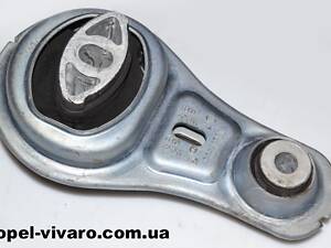 Подушка двигателя передняя FWD 2.3 DCI rn Opel Movano 3 2010- 4419368 8200675206