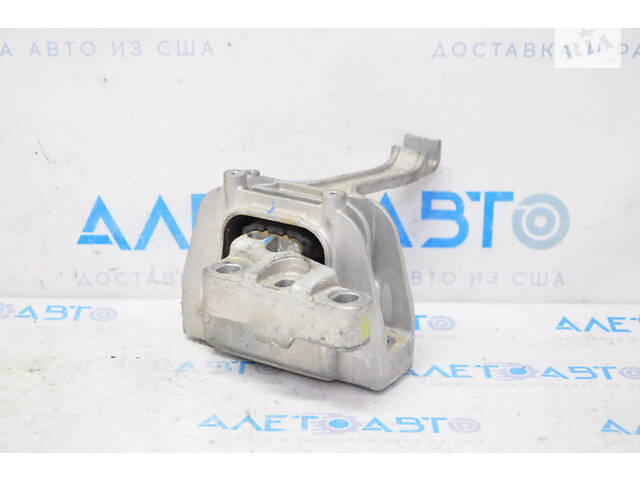 Подушка двигуна права VW Jetta 19-1.4T