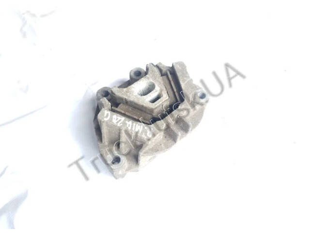 Подушка двигуна Renault Midlum 220 Euro3 5010460316