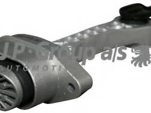 Подушка двигуна (заднязнизу) 1.4-2.0i Golf IV 97-05Octavia 97- JP GROUP 1132406600 на VW NOVO FUSCA (9C1, 1C1)