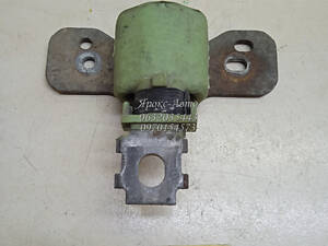 Подушка крепления глушителя передняя для автомобиля Renault Scenic III 000062876